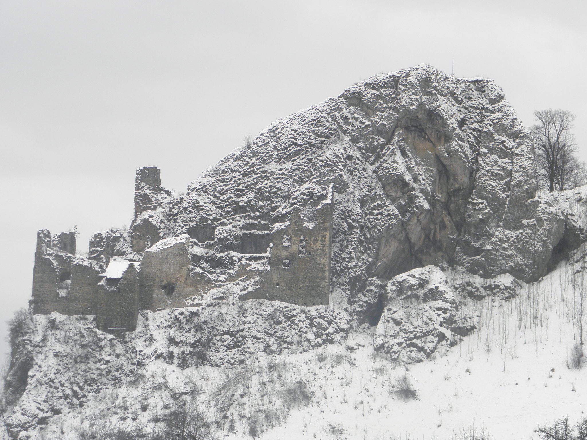 hrad lednica9